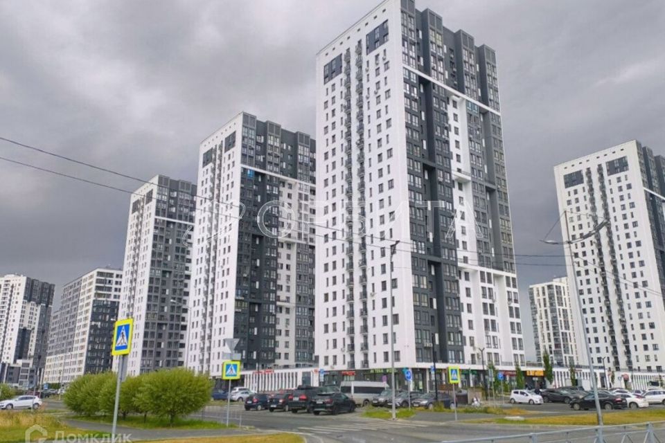 Продаётся 1-комнатная квартира, 35.6 м²
