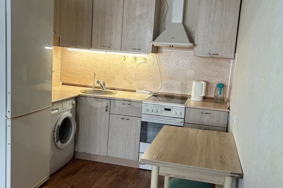 Сдаётся 1-комнатная квартира, 35 м²