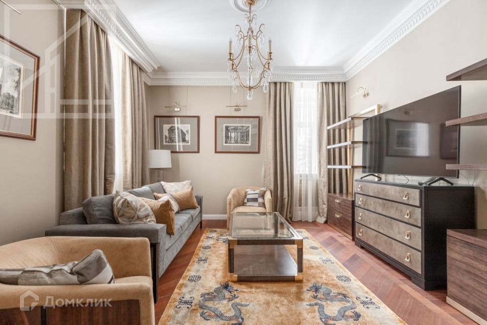 Сдаётся 2-комнатная квартира, 70 м²