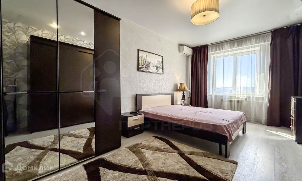 Сдаётся 2-комнатная квартира, 65 м²