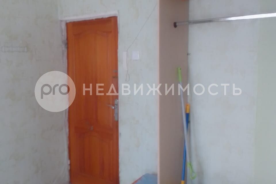 Продаётся комната в 1-комн. квартире, 50 м²