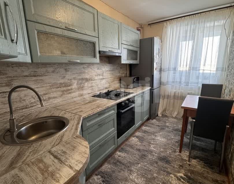 Продаётся 1-комнатная квартира, 38 м²