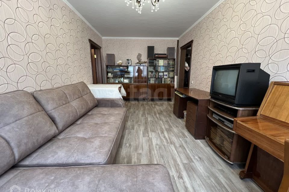 Продаётся 3-комнатная квартира, 55.7 м²