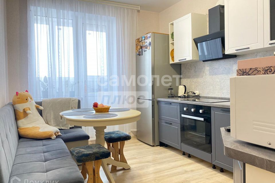 Продаётся 1-комнатная квартира, 38.5 м²