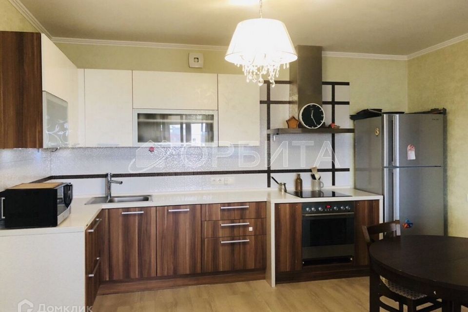 Продаётся 2-комнатная квартира, 83.5 м²