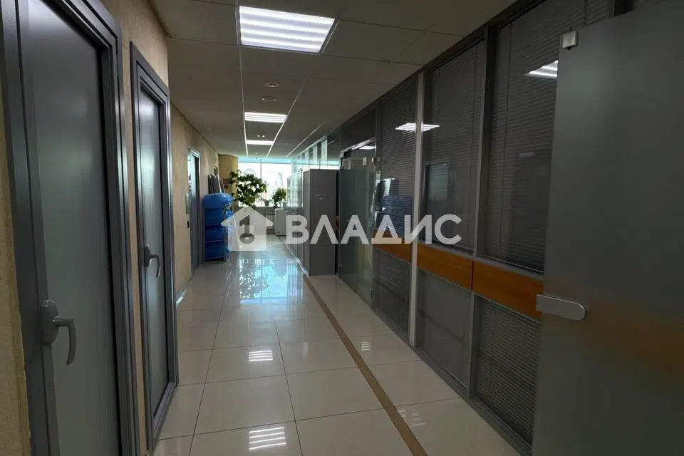 Продаётся офис, 786 м²