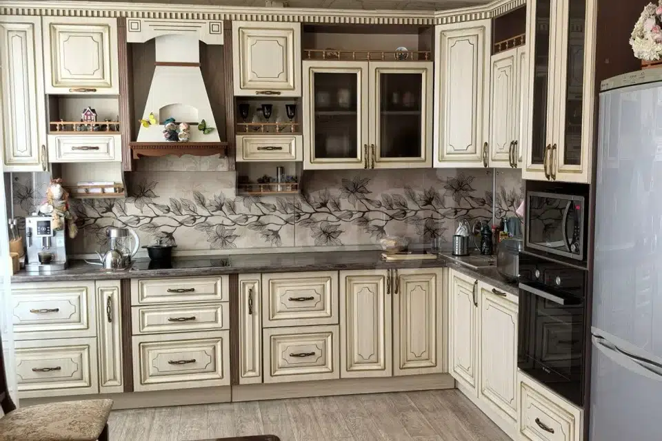 Продаётся 4-комнатная квартира, 85.6 м²