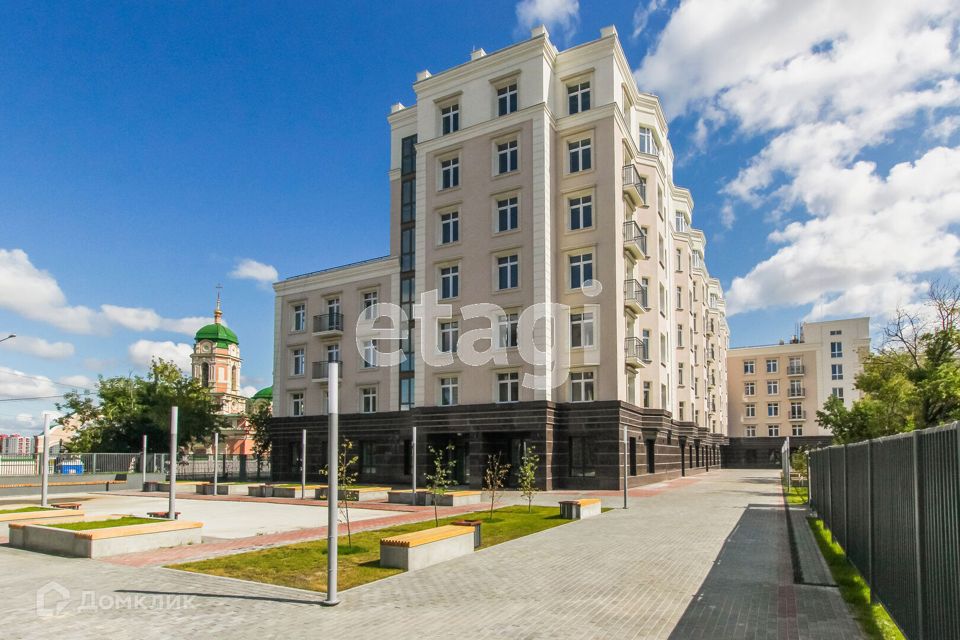 Продаётся 3-комнатная квартира, 104.1 м²