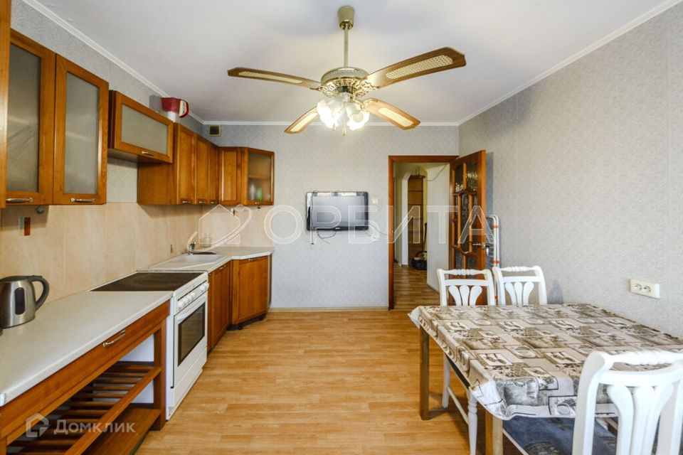Продаётся 2-комнатная квартира, 66.8 м²