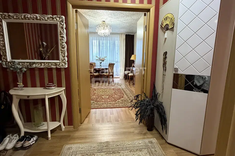 Продаётся 3-комнатная квартира, 61 м²