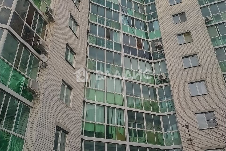 Продаётся 1-комнатная квартира, 43.6 м²