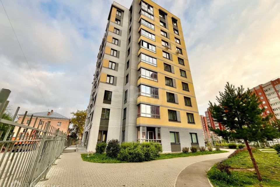 Продаётся 1-комнатная квартира, 38 м²