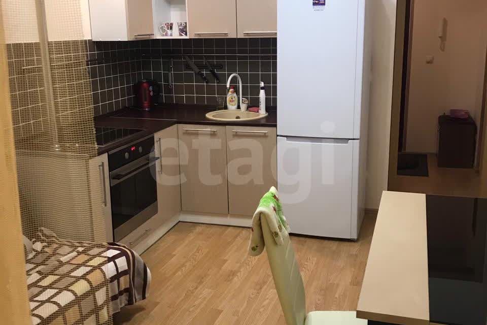 Продаётся 1-комнатная квартира, 36.7 м²