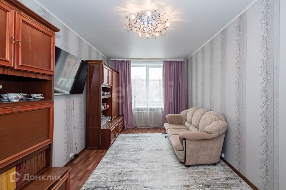 Продаётся 2-комнатная квартира, 55.6 м²