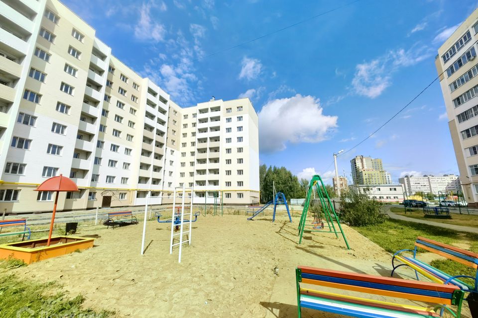 Продаётся 1-комнатная квартира, 47.39 м²