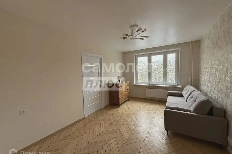 Продаётся 3-комнатная квартира, 50 м²