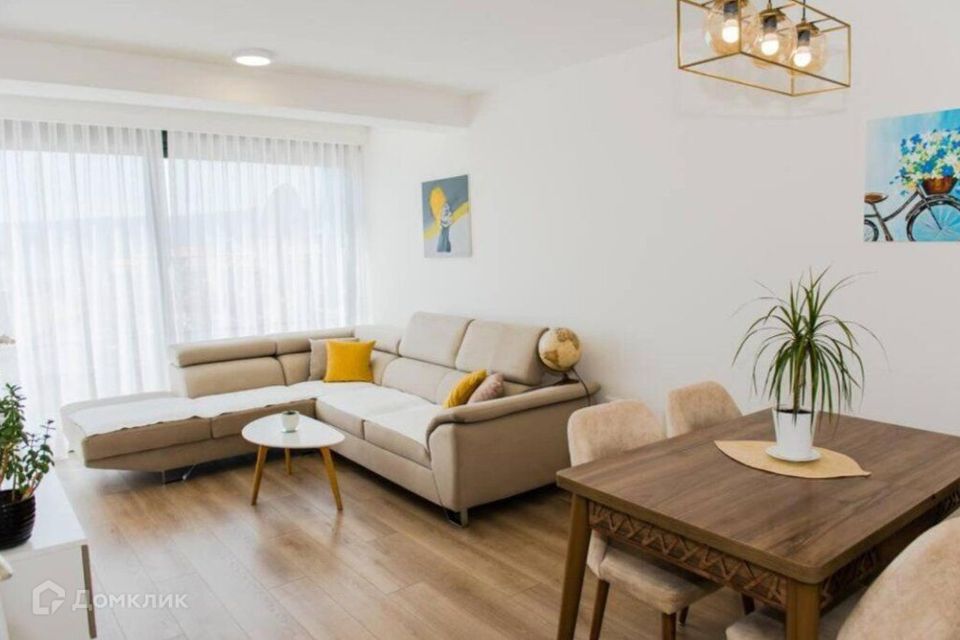 Продаётся 2-комнатная квартира, 52 м²