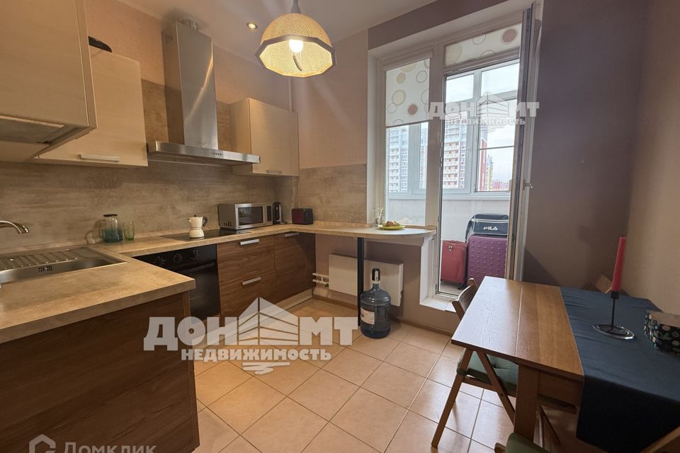 Продаётся 2-комнатная квартира, 48.5 м²