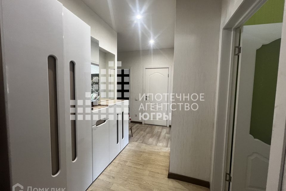 Продаётся 2-комнатная квартира, 56.2 м²