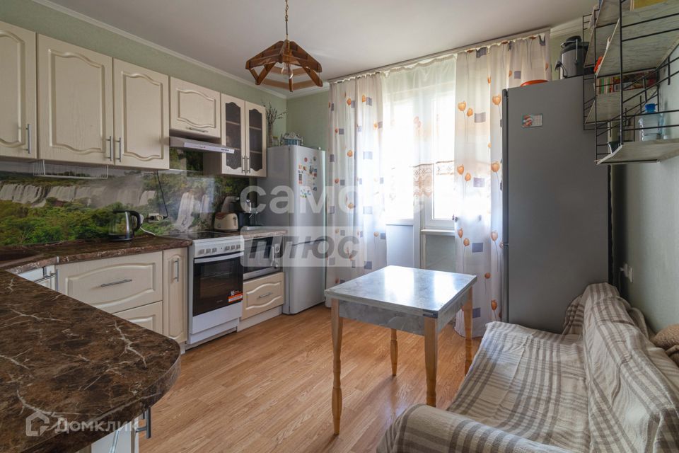 Продаётся 2-комнатная квартира, 55.7 м²