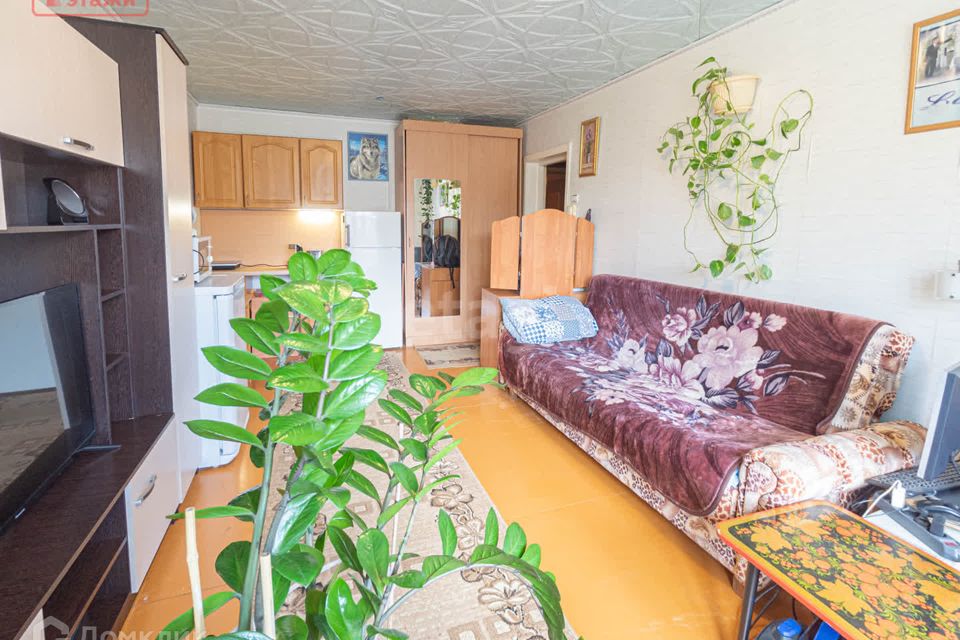Продаётся комната в 1-комн. квартире, 17.9 м²