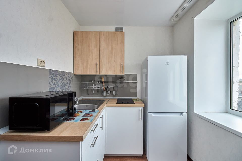Продаётся 3-комнатная квартира, 55.5 м²