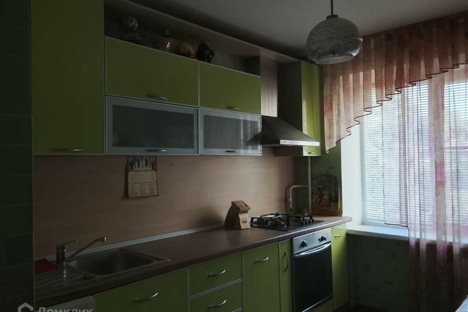 Сдаётся 4-комнатная квартира, 73 м²