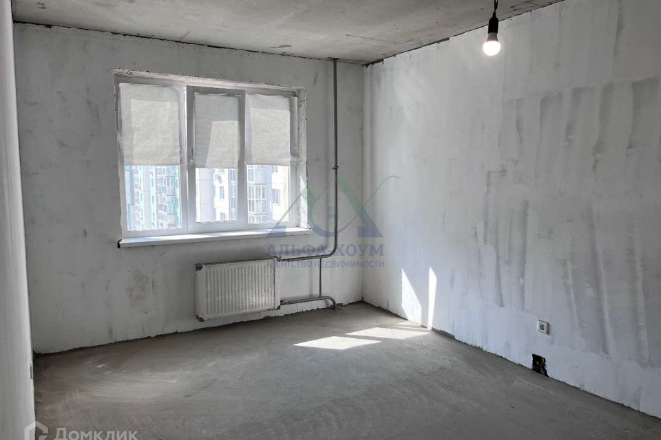 Продаётся 1-комнатная квартира, 37.4 м²