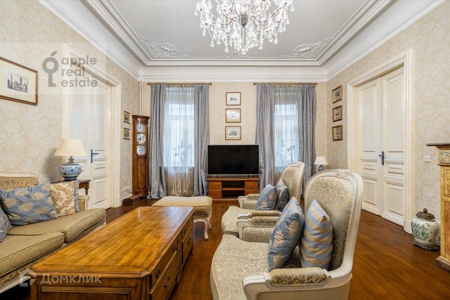 Сдаётся 5-комнатная квартира, 155 м²