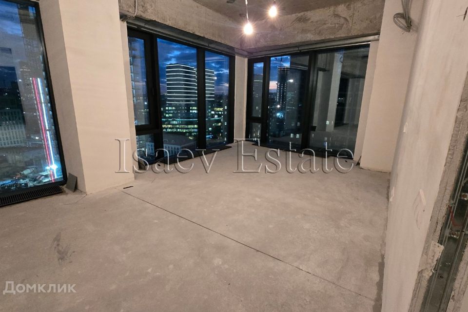 Продаётся 3-комнатная квартира, 94 м²