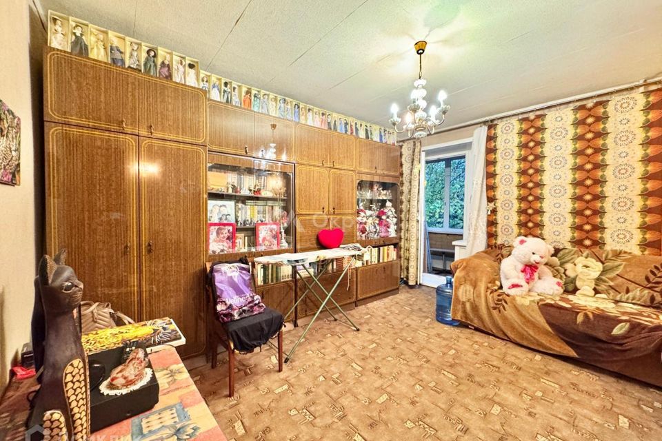 Продаётся 3-комнатная квартира, 62.8 м²