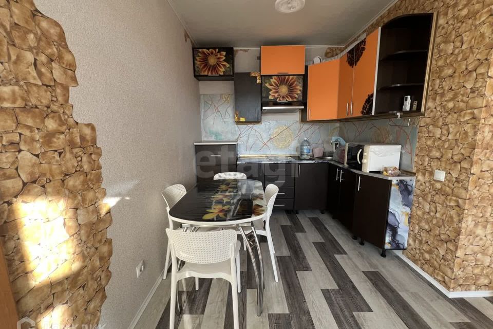 Сдаётся 2-комнатная квартира, 50 м²