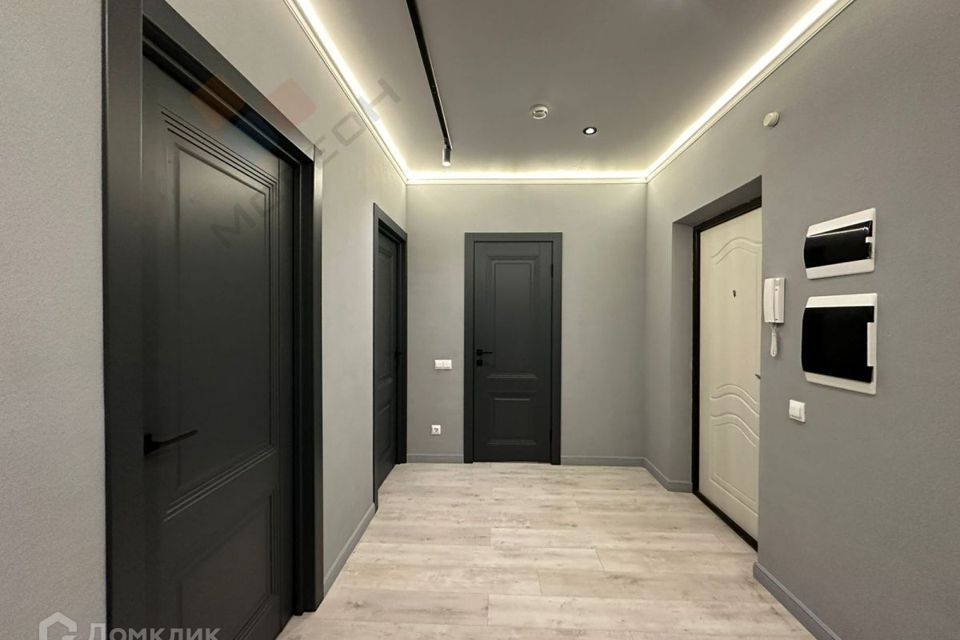 Продаётся 2-комнатная квартира, 56.8 м²