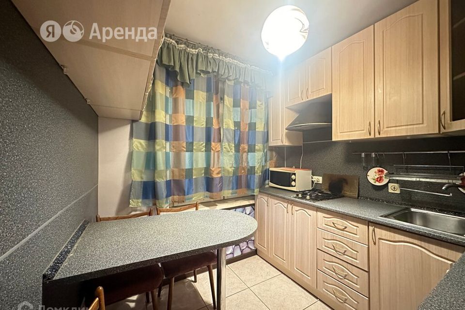 Сдаётся 1-комнатная квартира, 32 м²