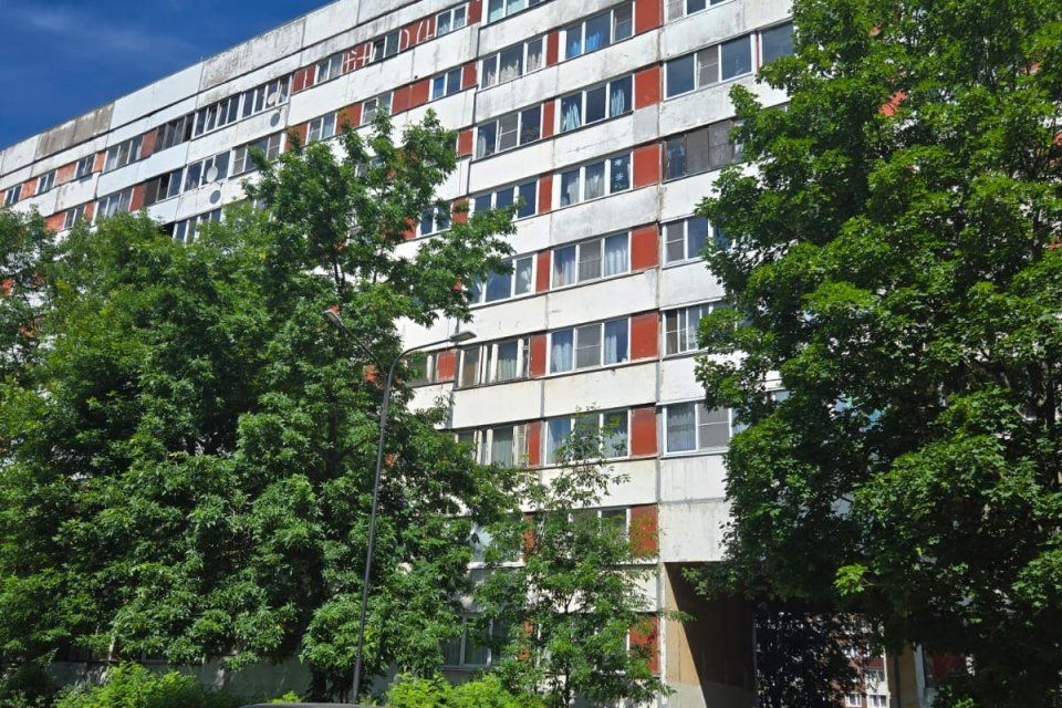 Продаётся комната в 3-комн. квартире, 13.3 м²