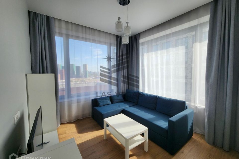 Сдаётся 2-комнатная квартира, 65 м²