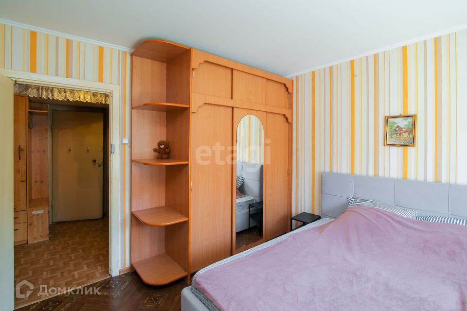Продаётся комната в 1-комн. квартире, 40.7 м²