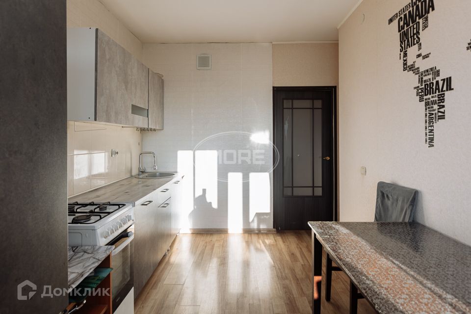 Сдаётся 2-комнатная квартира, 67 м²