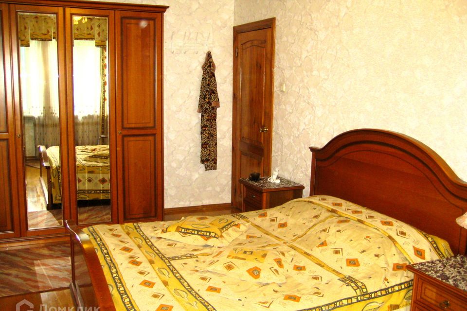 Сдаётся 2-комнатная квартира, 54 м²