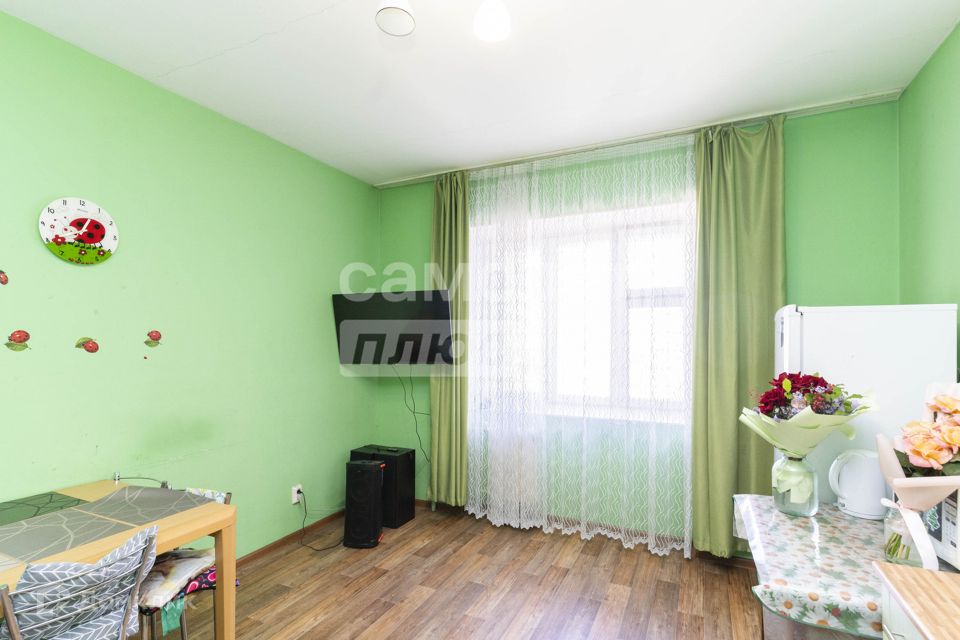 Продаётся 2-комнатная квартира, 79.3 м²