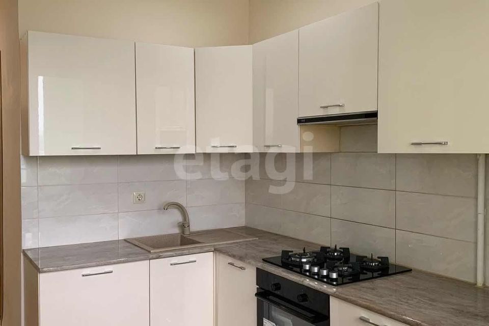 Продаётся 3-комнатная квартира, 77.5 м²