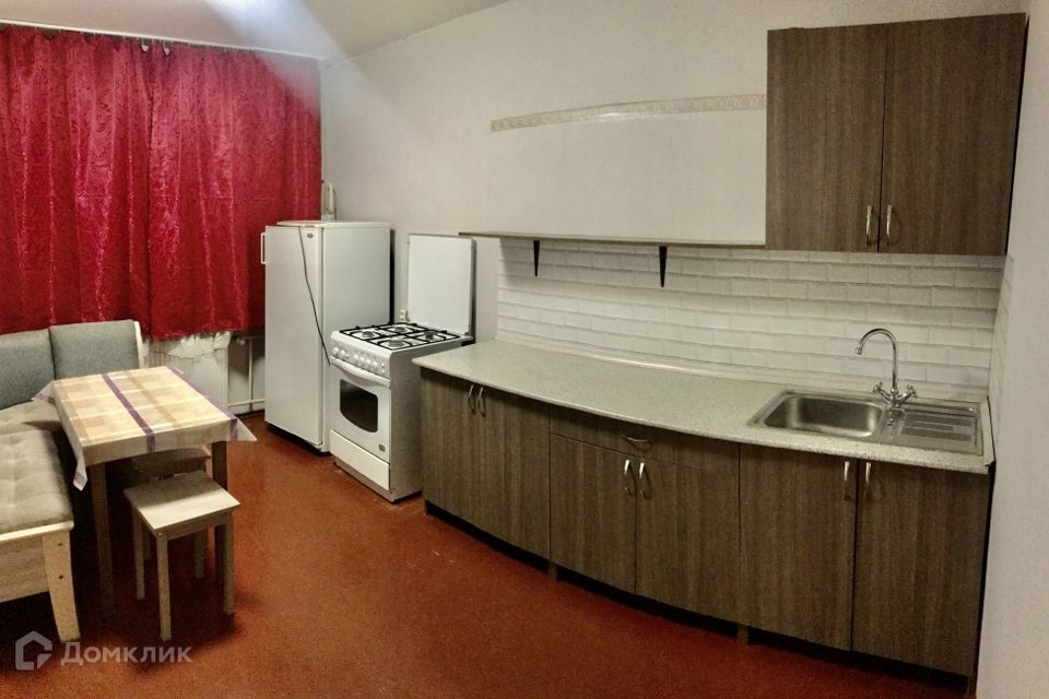 Сдаётся 1-комнатная квартира, 40 м²