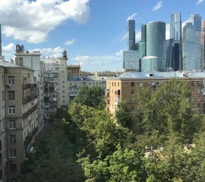 Продаётся 3-комнатная квартира, 83.4 м²