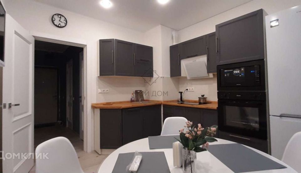 Сдаётся 2-комнатная квартира, 57 м²