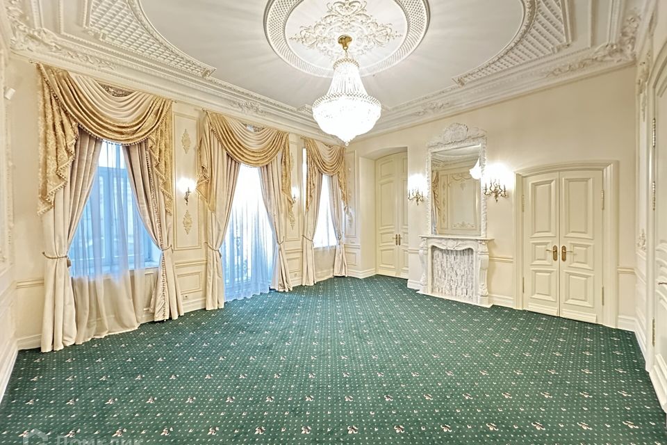 Продаётся 3-комнатная квартира, 119.2 м²