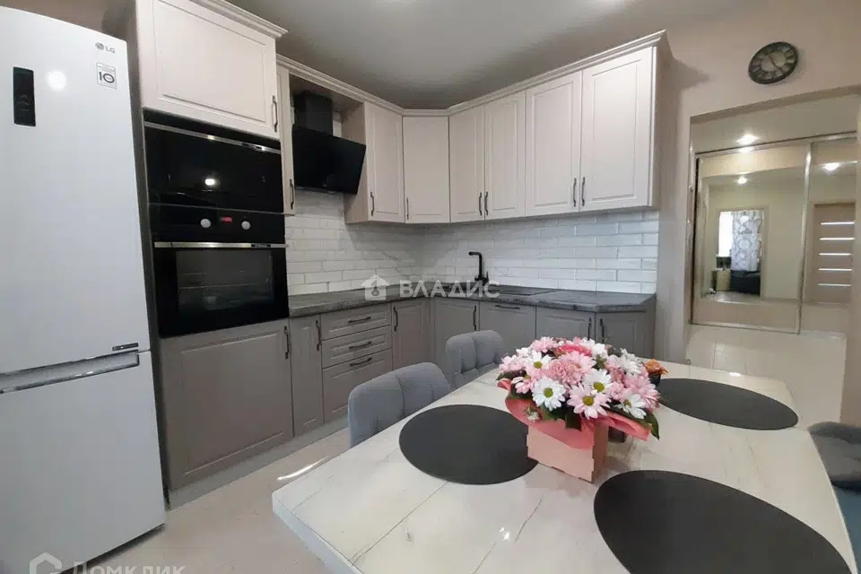 Продаётся 2-комнатная квартира, 60 м²