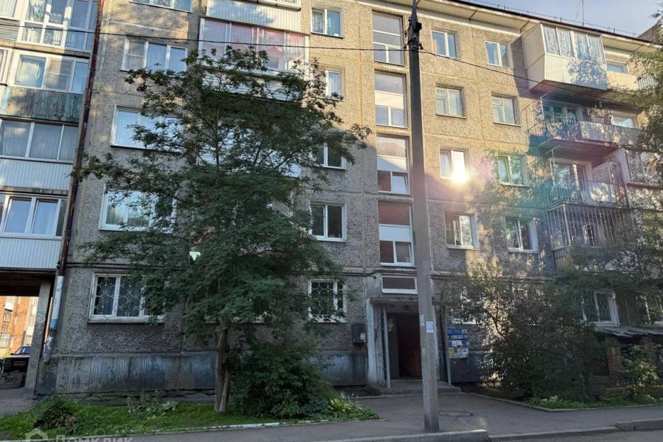 Продаётся 2-комнатная квартира, 47.2 м²