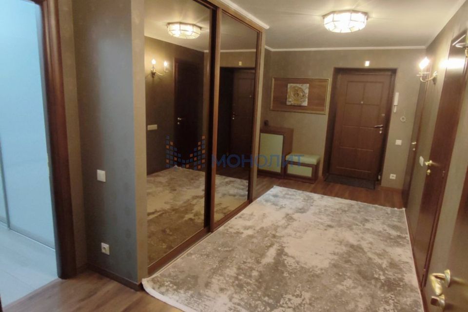 Продаётся 3-комнатная квартира, 110 м²