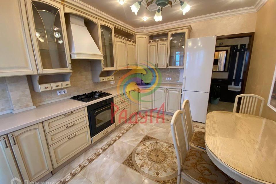 Продаётся 3-комнатная квартира, 76.8 м²
