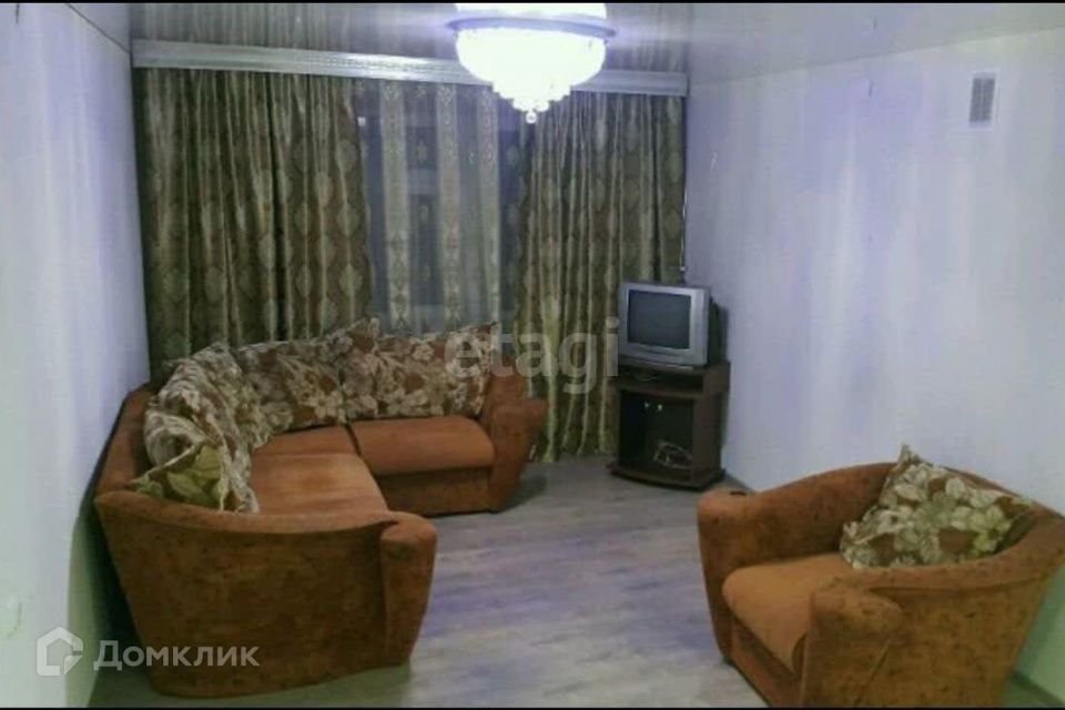 Продаётся 1-комнатная квартира, 56.1 м²